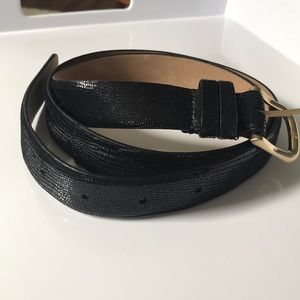 NEVER WORN Ann Taylor leather belt (s)